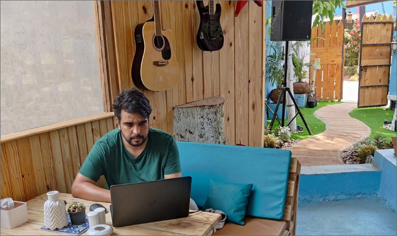 Work From Home Place Near Anjuna Beach with High-Speed Wi-Fi