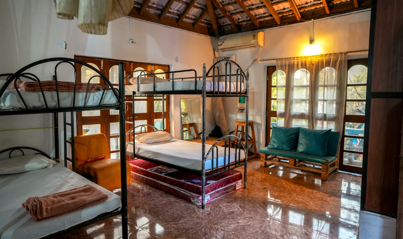 Top 7 Backpacking Hostels In North Goa